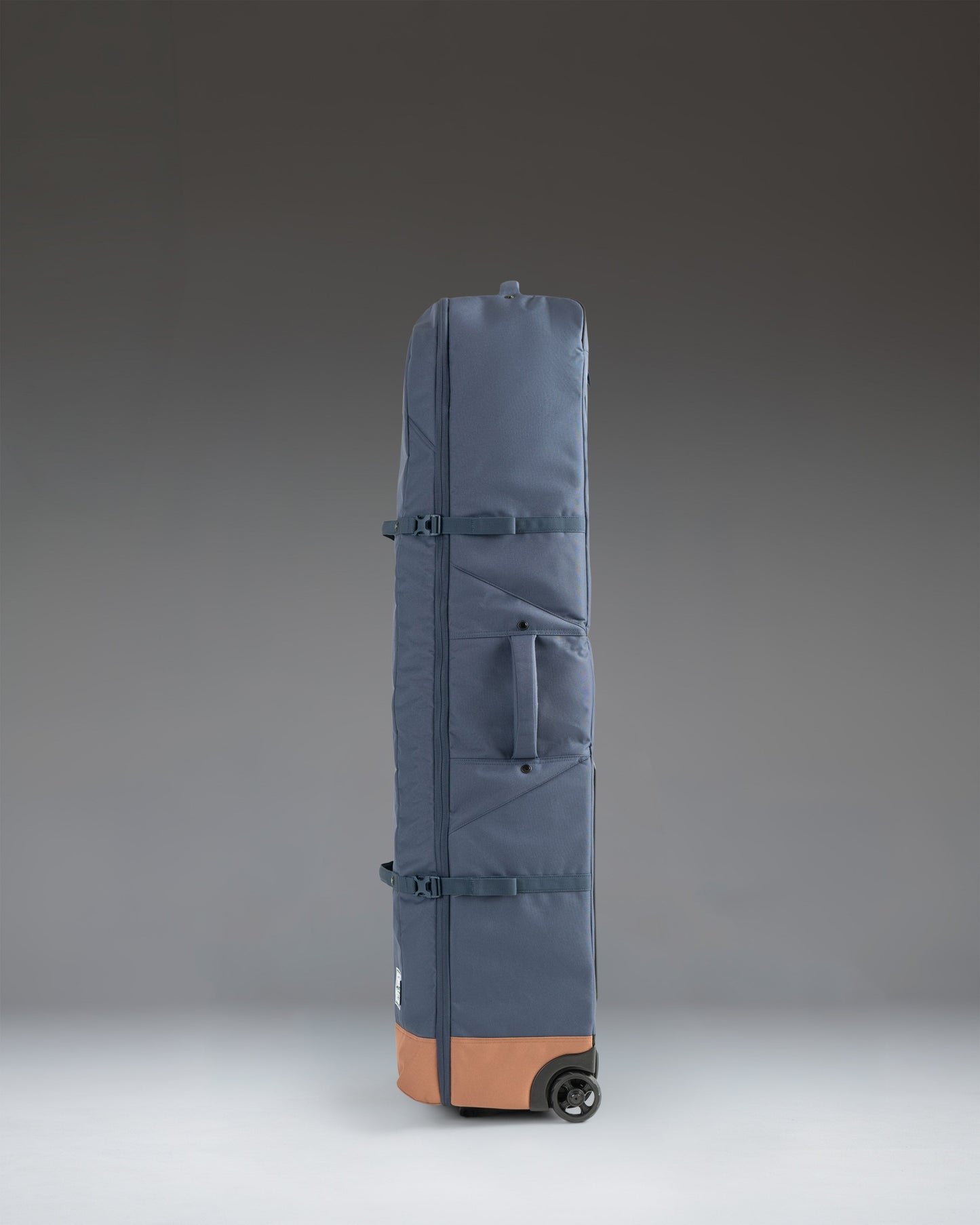 Herschel HeritageTM Golf Travel Wheelie Bag