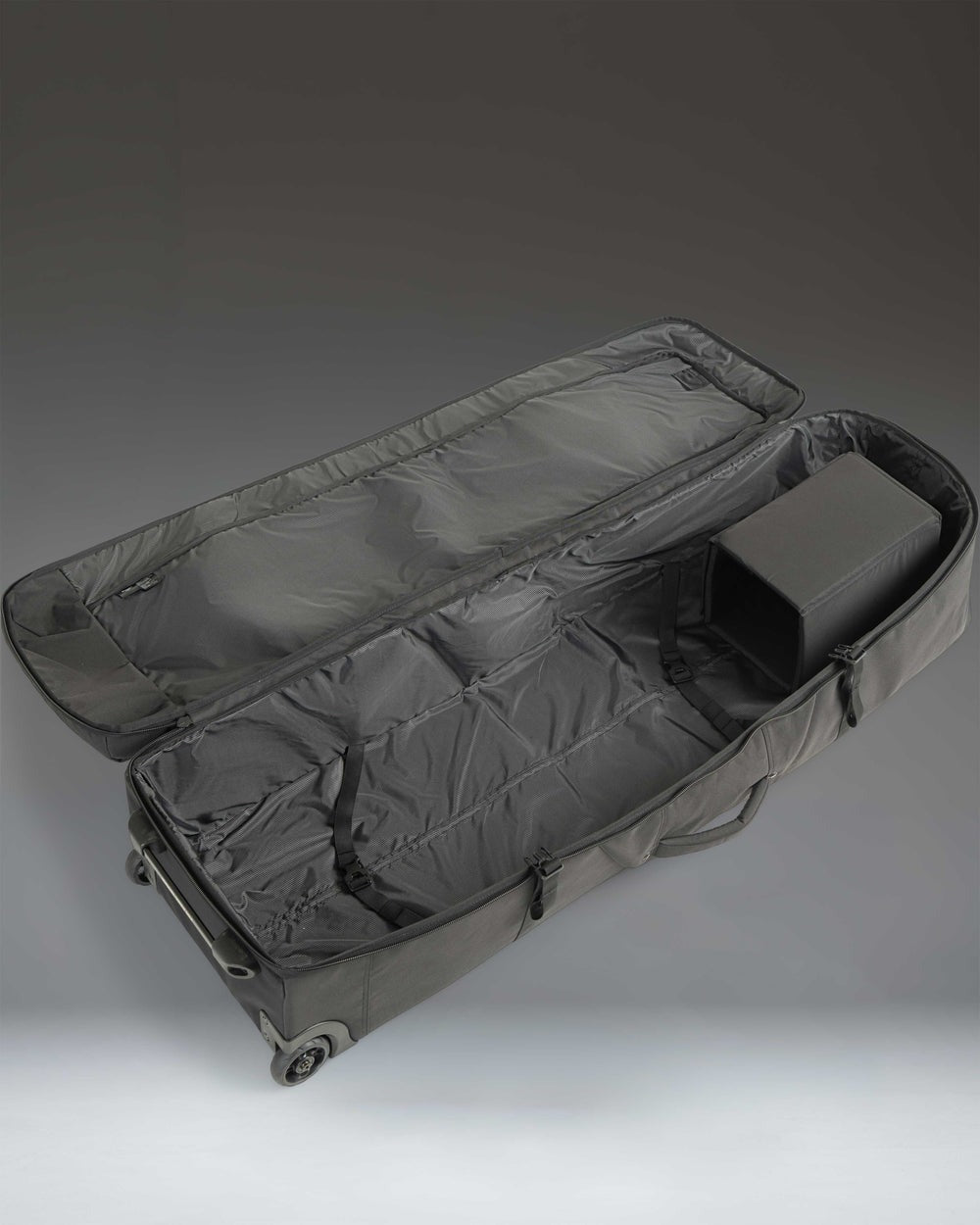 Herschel HeritageTM Golf Travel Wheelie Bag – Herschel Supply Co. USA